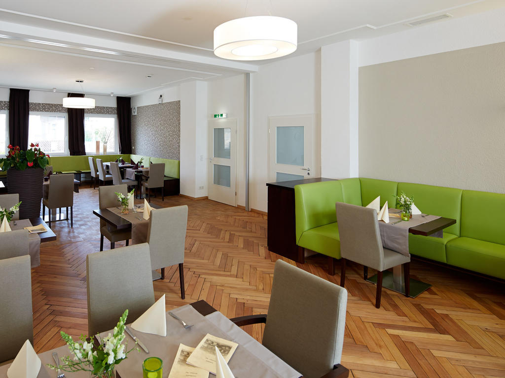 Hotel Karolinger Hof Льорш Екстериор снимка